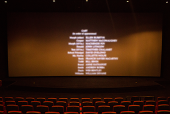 U钱包国际(中国)国际党委组织召开《长津湖》观影活动